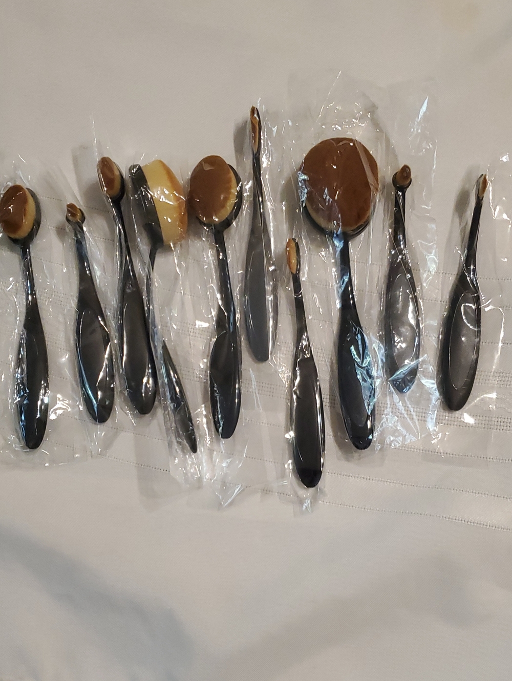 Black Oval Makeup Brush Set - 10pc